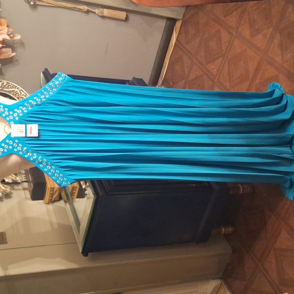 Micheal Kors Maxi Dress - Picture 2 of 8